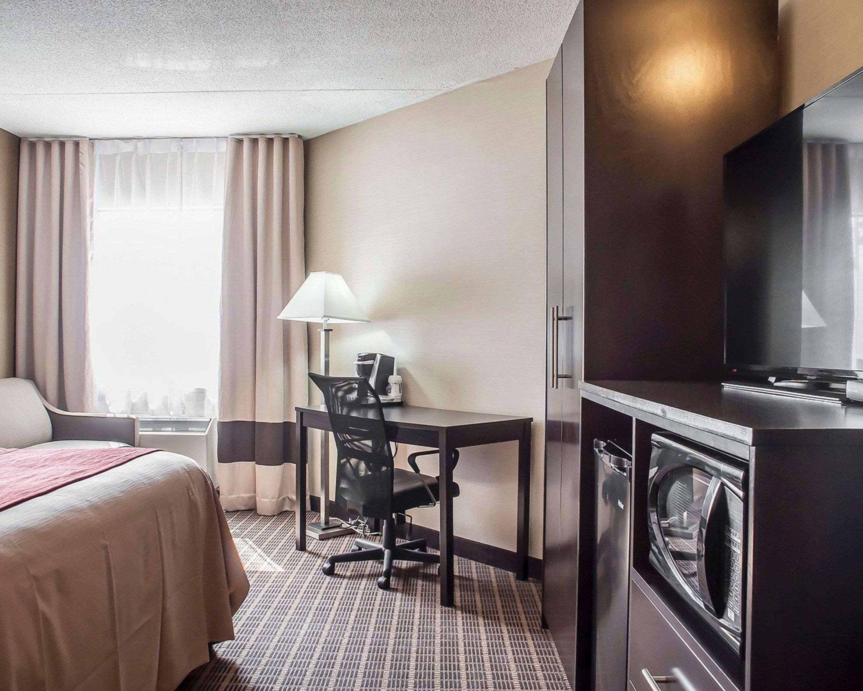 Comfort Inn Fort Erie Exteriör bild