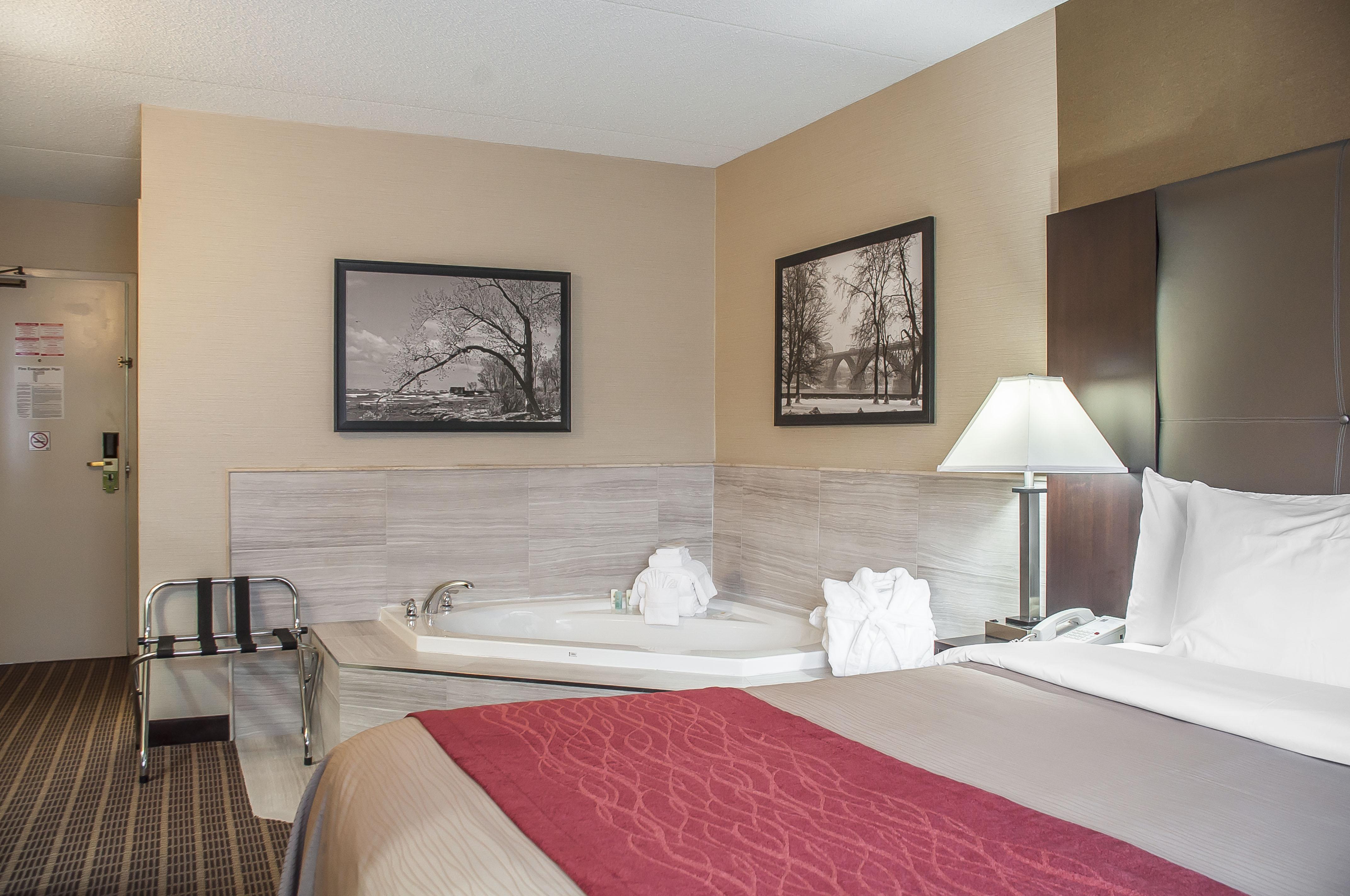 Comfort Inn Fort Erie Exteriör bild